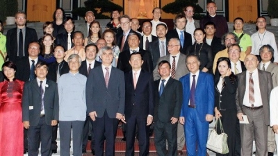 President Truong Tan Sang and musicians attending the  Asia-Europe New Music Festival