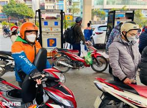 Petrol prices sharply increase in latest adjustment after Tet holiday