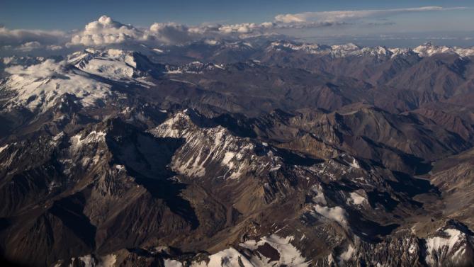 Climbers in Chile&#39;s Andes say they have found the wreckage of a missing plane that disappeared more than half a century ago with a team of soccer stars on board