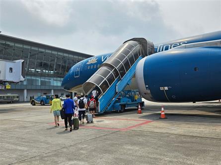 Vietnamese aviation authority excuses airfare hikes