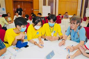 US programme connects Vietnamese students and teachers