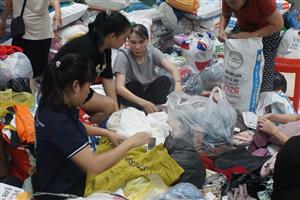 Donations sent to Hanoi apartment building fire victims
