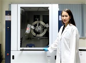 Female scientist invents biomedical materials to serve healthcare