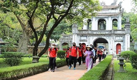 Hanoi exerts efforts to boost tourism development