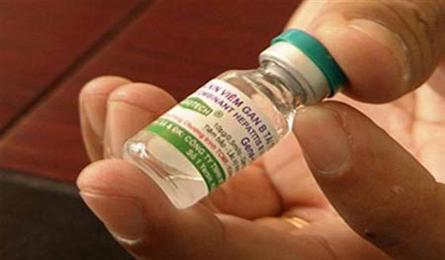Parents refuse Hepatitis B vaccination for their newborns