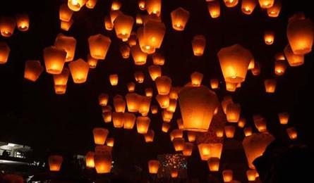 Colourful lanterns to light up Hoan Kiem Lake area