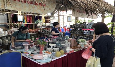 Hanoi Great Souvenirs 2023 features 100 booths