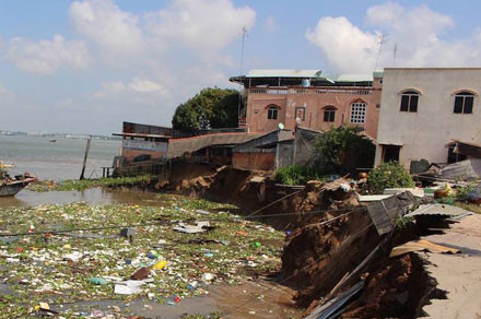 Mekong Delta faces erosion threat