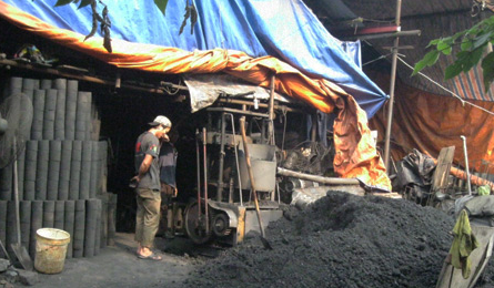 Beehive-shaped coal molding in Hanoi